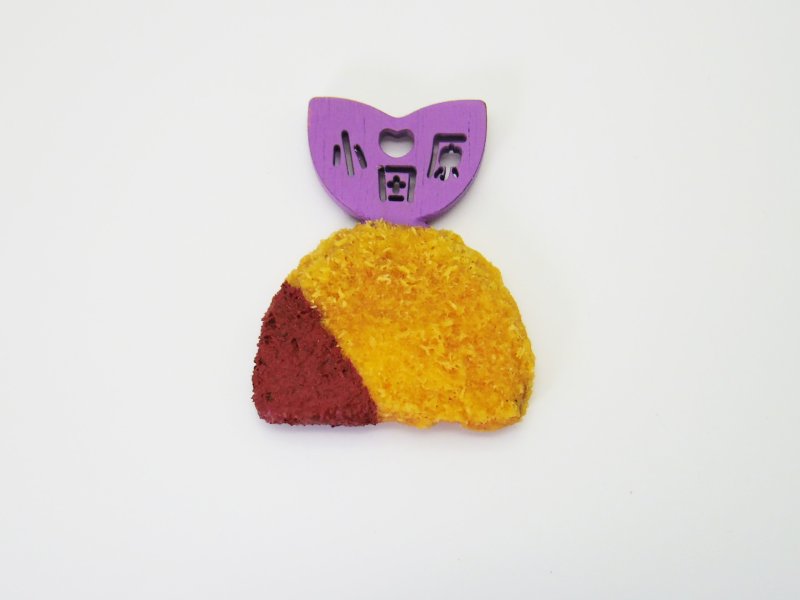 画像1: 小田原　木製アジフライマグネット